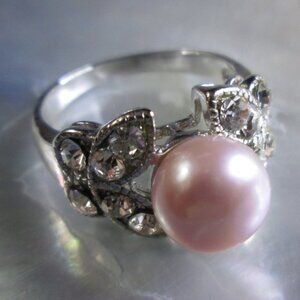 Freshwater Pink Pearl with Crystals Fashion Ring